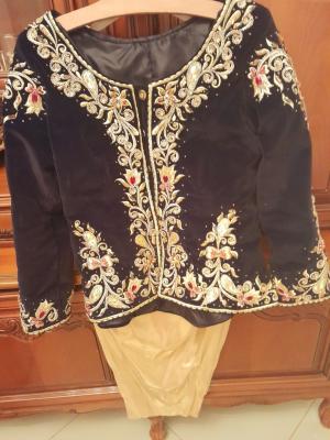 traditional-clothes-karakou-birkhadem-algiers-algeria