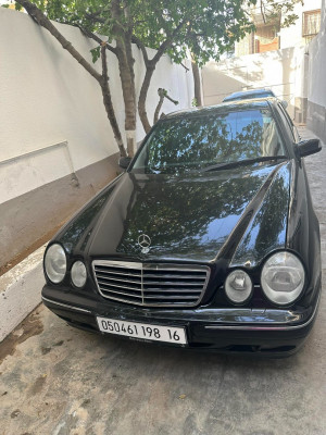 grande-berline-mercedes-classe-e-1998-tebessa-algerie