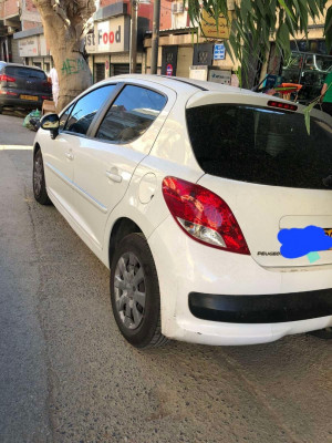 voitures-peugeot-207-plus-2013-cheraga-alger-algerie