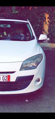 moyenne-berline-renault-megane-3-2010-chlef-algerie