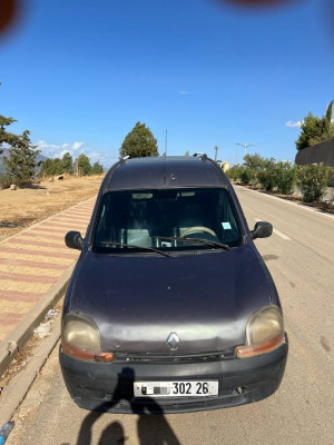 voitures-renault-kangoo-2002-medea-algerie