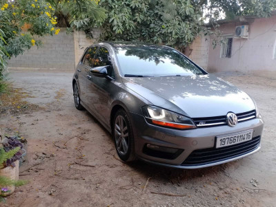 moyenne-berline-volkswagen-golf-7-2014-s7-rouiba-alger-algerie