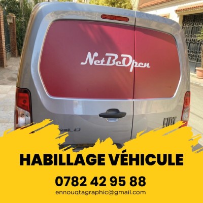 Habillage véhicule autocollant oneway découpe....