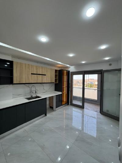 بيع شقة 4 غرف الجزائر العاشور