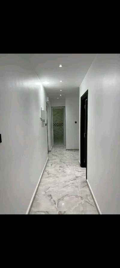 Sell Apartment F4 Alger Bordj el kiffan