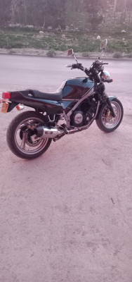 motos-scooters-yamaha-fz-750-benesis-1998-constantine-algerie