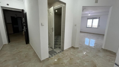 appartement-vente-f3-boumerdes-corso-algerie