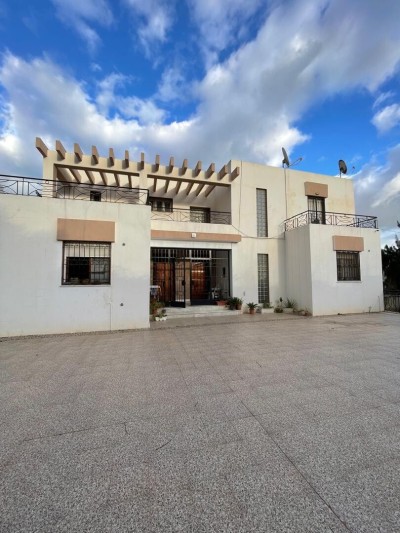 Rent Villa Alger Hydra