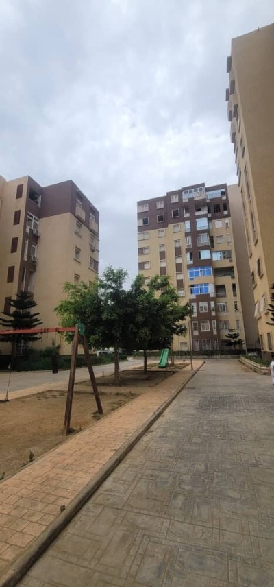 Sell Apartment F5 Alger Rouiba