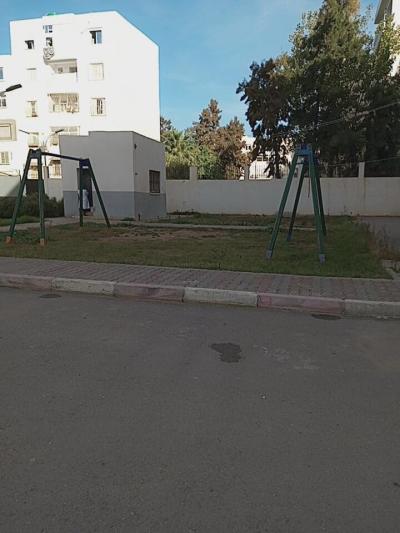 Sell Apartment F4 Alger Bordj el bahri