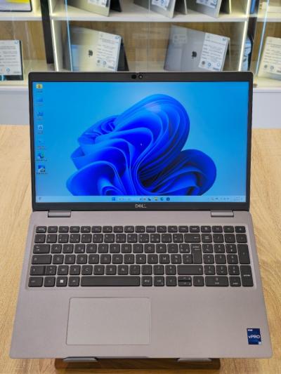 STATION Dell PRECISION 3570 i7-1280P 32G 512G 15,6" FHD IPS WIN11