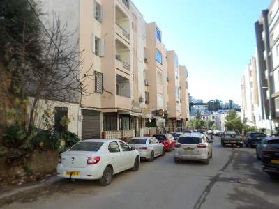 بيع شقة 3 غرف الجزائر سعيد حمدين