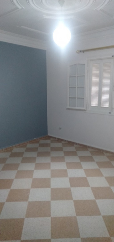 appartement-location-f2-alger-birkhadem-algerie