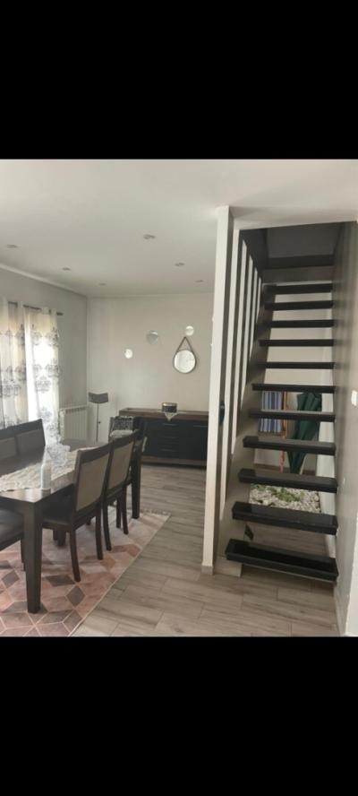 كراء طابق فيلا 4 غرف الجزائر برج الكيفان