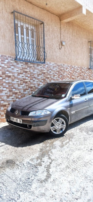 voitures-renault-megane-2-2005-akbou-bejaia-algerie