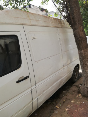 fourgon-mercedes-sprinter-2000-bourouba-alger-algerie