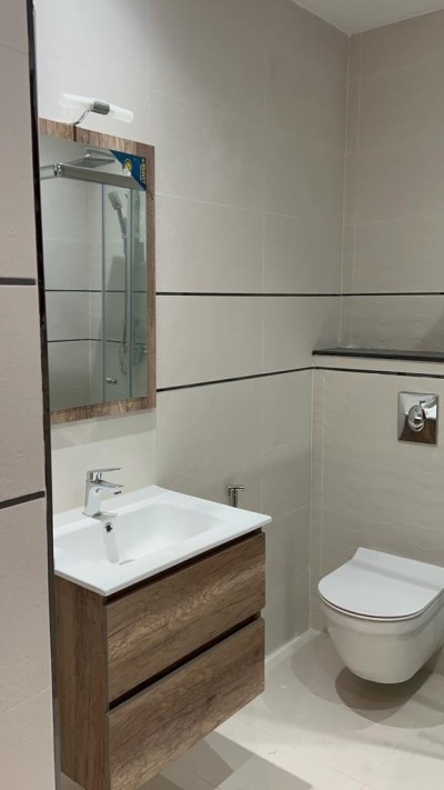 بيع شقة 5 غرف الجزائر شراقة