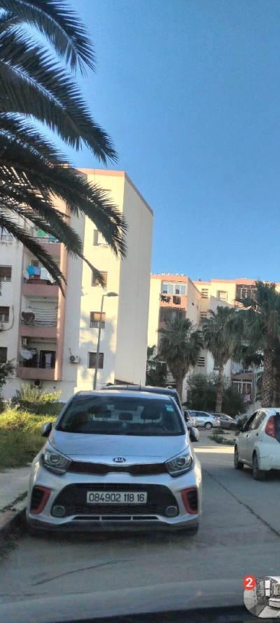 بيع شقة 4 غرف تيبازة عين تڨورايت