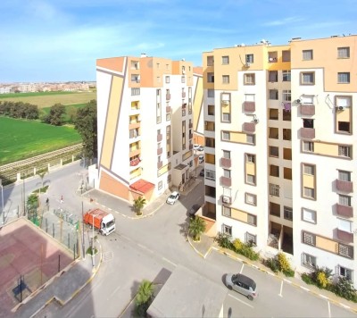 Sell Apartment F3 Alger Dar el beida