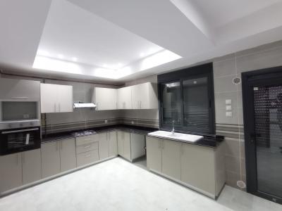 Rent Apartment F5 Alger Hydra