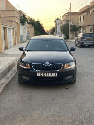 berline-skoda-octavia-2016-edition-tebessa-algerie