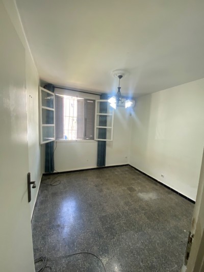 Vente Appartement F1 Alger Cheraga