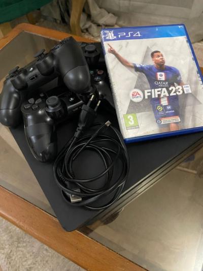 أجهزة-ألعاب-الفيديو-sony-playstation-4-slim-بابا-حسن-الجزائر