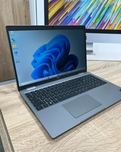 DELL PRECISION  3580 15.6"  i5 1350P 16GB/512GB