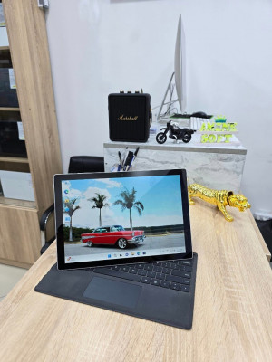 Microsoft Surface Pro 6  i7 7660U 16GB /512GB 