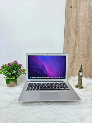 MacBook Air i5  13.3" 2017 8GB /256GB