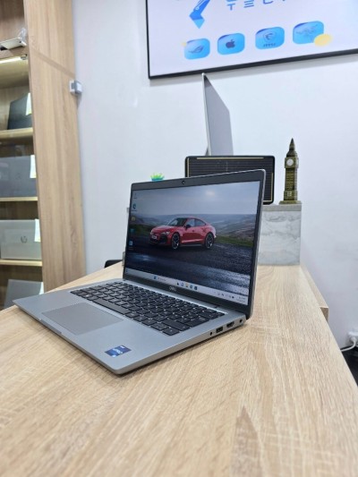 DELL LATITUDE 5440  13.3 "i5 1345U 16GB/256GB