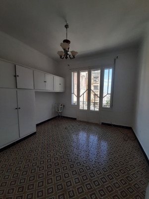 appartement-vente-f4-alger-centre-algerie