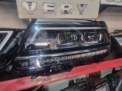 Phare/ optique tiguan 2016/2020