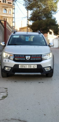 سيارة-صغيرة-dacia-sandero-2019-stepway-تلاغمة-ميلة-الجزائر