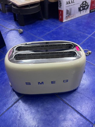 Grill pain Smeg 