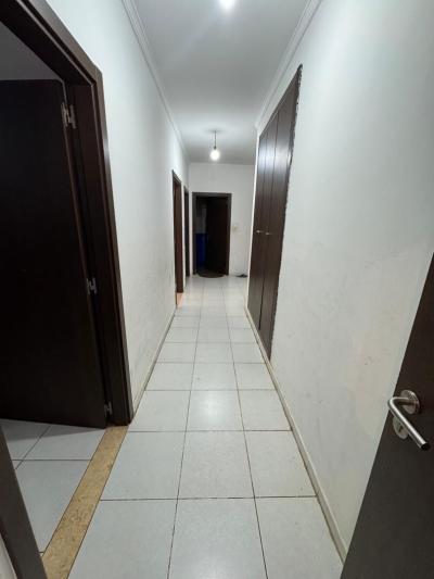 بيع شقة 5 غرف وهران بئر الجير