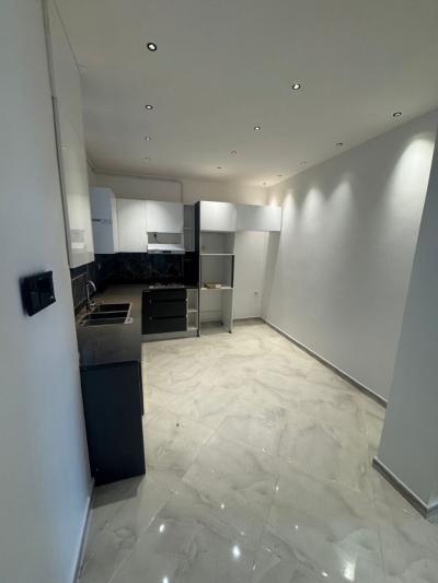 كراء شقة 3 غرف وهران بئر الجير