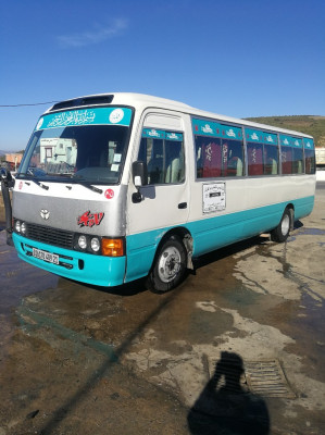 bus-toyota-kwaster-2009-azzaba-skikda-algerie