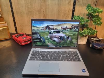 Dell latitude 5540 i7 1370p