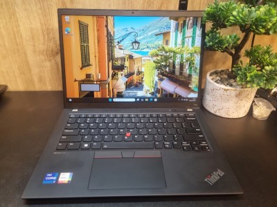 Thinkpad T14s Gen 4 i713eme
