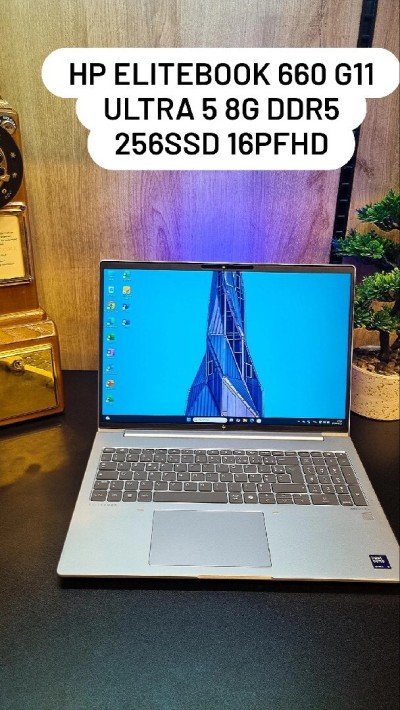 Hp elitebook 660 G11 ultra 5 gen 2