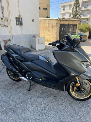 motos-scooters-yamaha-t-max-560-2022-dely-brahim-alger-algerie