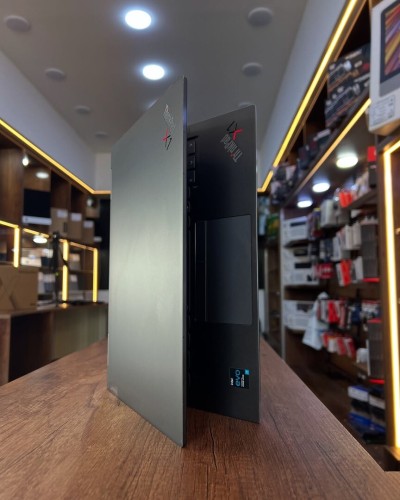 LENOVO THINKPAD X1 YOGA 2in1 I7 11EME 32GB/512GB 14P X360 TACTILE + STYLE