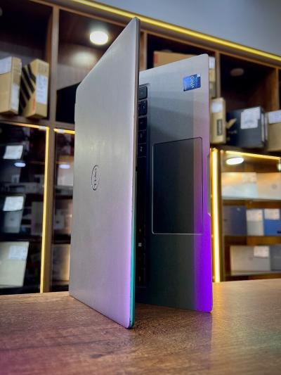 Dell latitude 5330 i5-1245u 8GB/256GB 13 pouces FHd