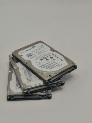 Disque dur 320G HDD  2.5 USED