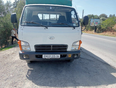 camion-hyundai-hd65-2005-akbou-bejaia-algerie