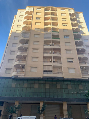 appartement-location-vacances-f3-bejaia-algerie