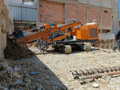 Forage : Clous et tirants d ancrage/ Micropieux / Travaux d injection