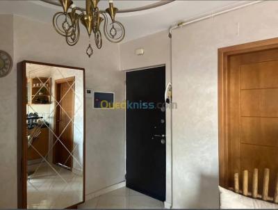 بيع شقة 04 غرف البليدة الصومعة