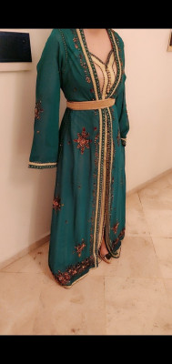 tenues-traditionnelles-caftan-birkhadem-alger-algerie